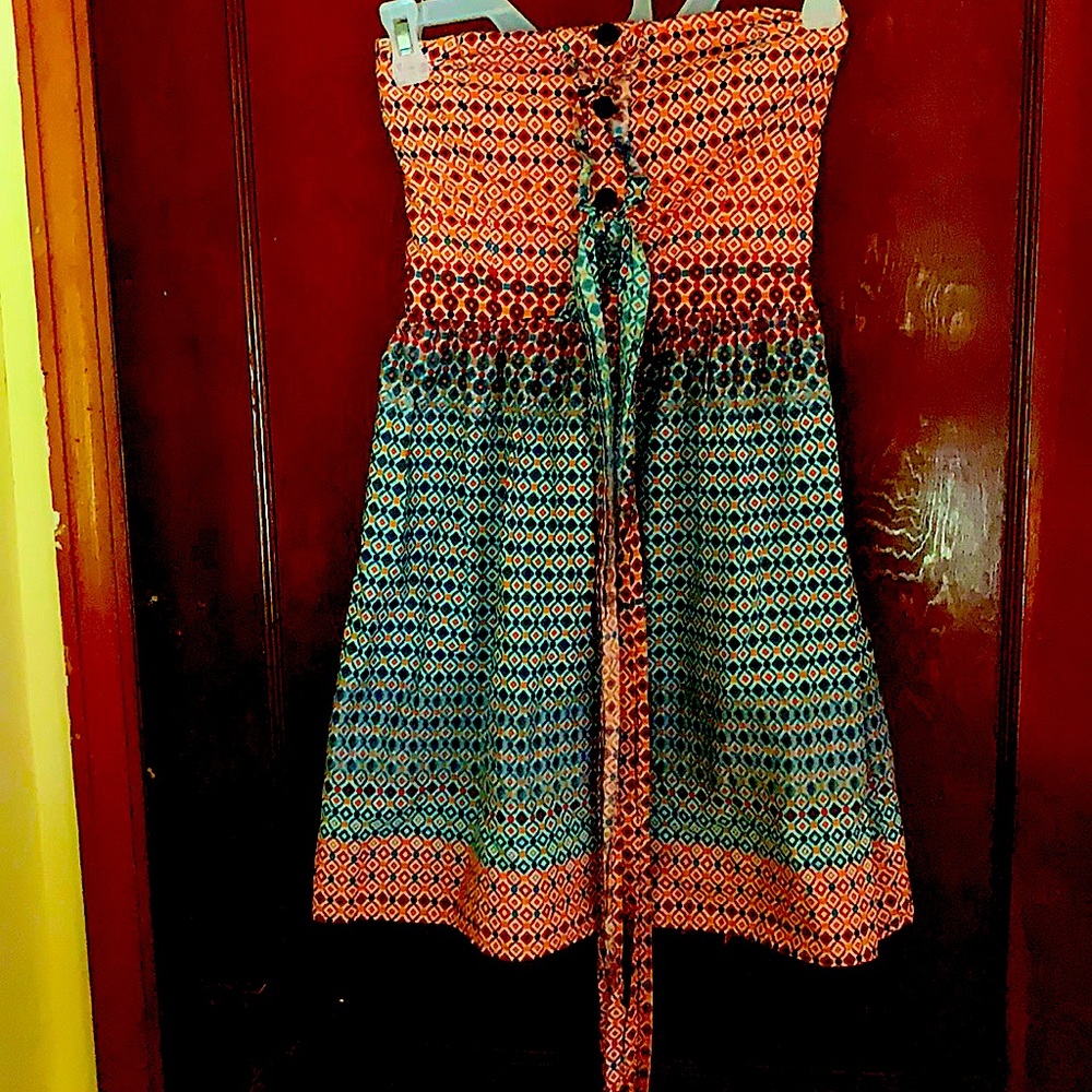 I’m selling this Charlotte Russe mini dress size M